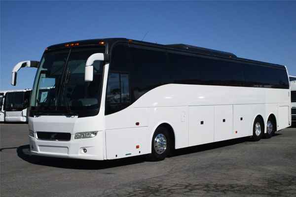 rent an affordable tour bus